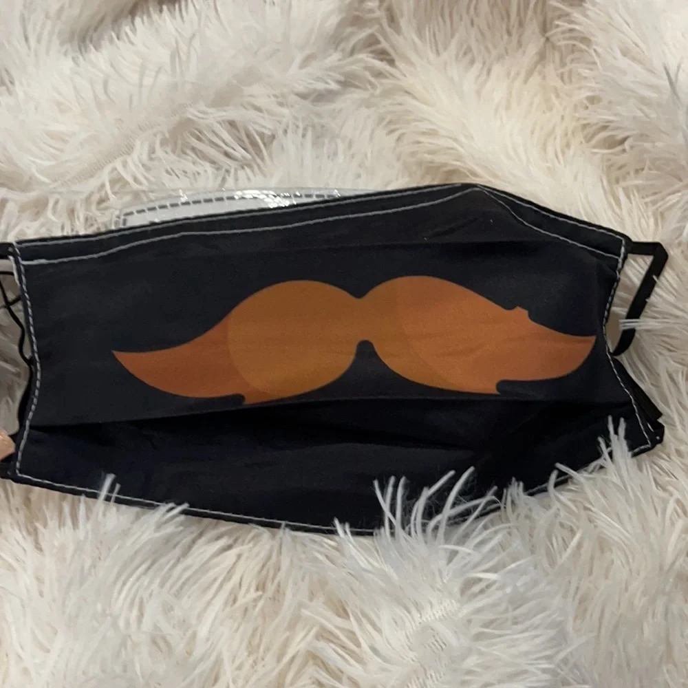 New set/2 Mustache face masks